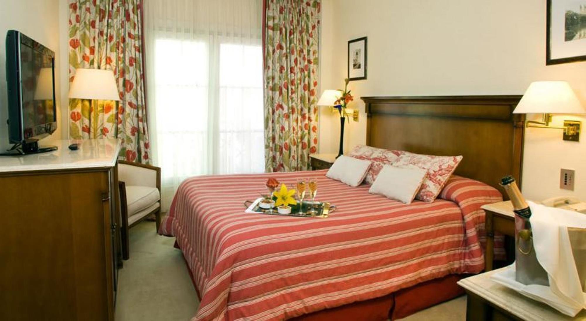 Howard Johnson Hotel 9 De Julio Avenue Буэнос-Айрес Экстерьер фото