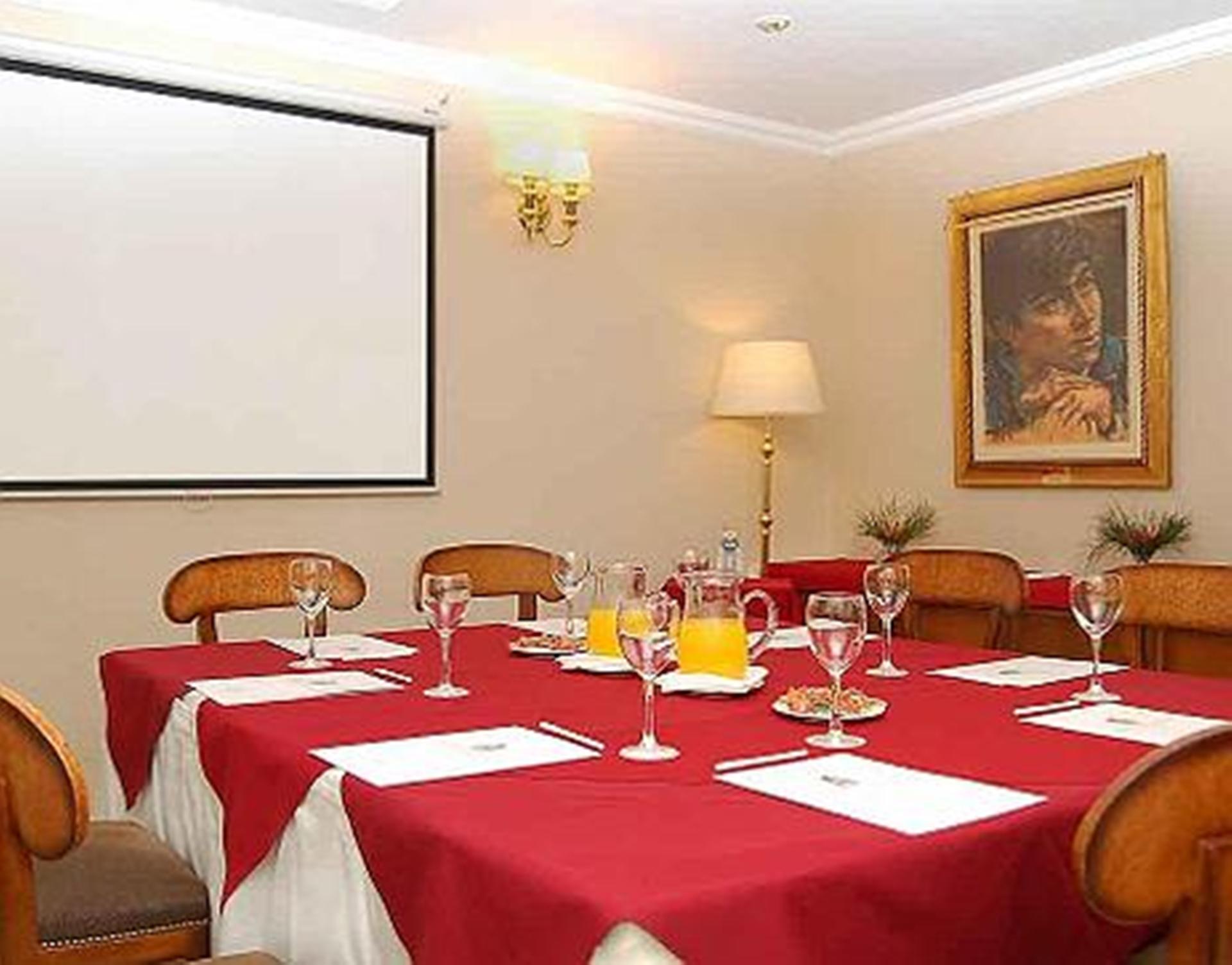 Howard Johnson Hotel 9 De Julio Avenue Буэнос-Айрес Экстерьер фото