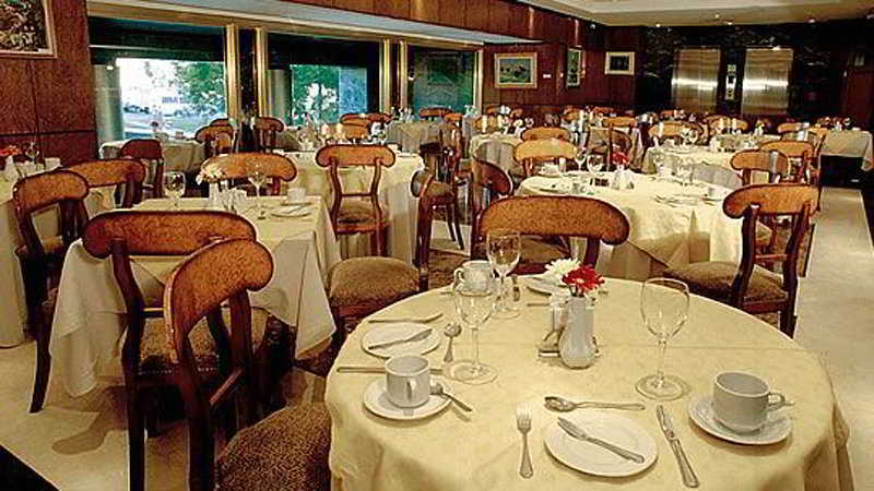 Howard Johnson Hotel 9 De Julio Avenue Буэнос-Айрес Экстерьер фото
