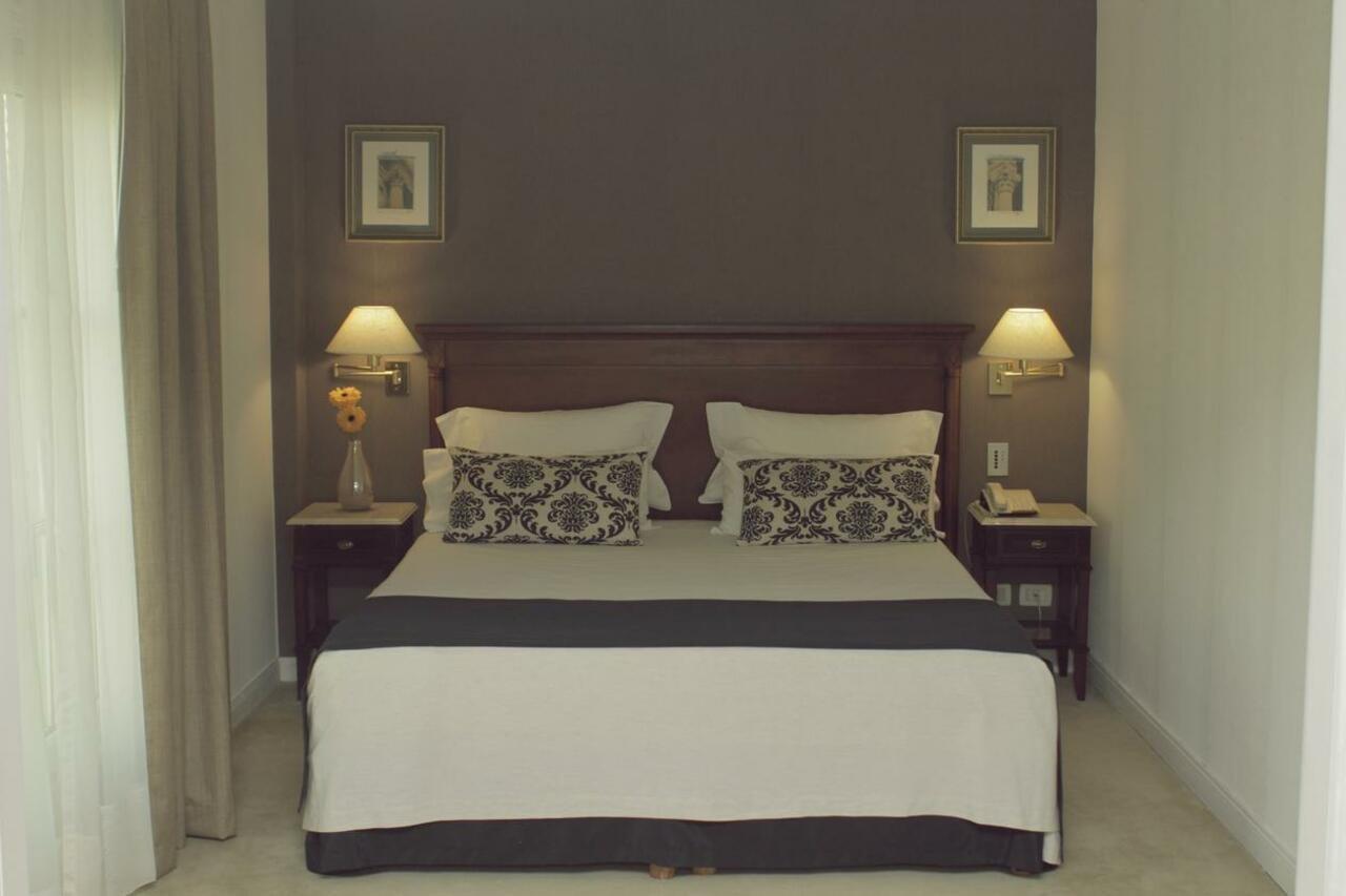 Howard Johnson Hotel 9 De Julio Avenue Буэнос-Айрес Экстерьер фото